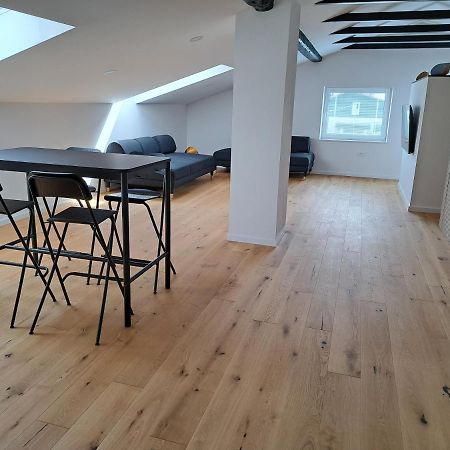 Ohana Apartment Ljubljana Eksteriør bilde